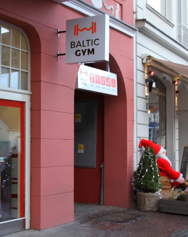 Siłownia Baltic Gym  (Krzywy Domek), ul. Bohaterów Monte Cassino