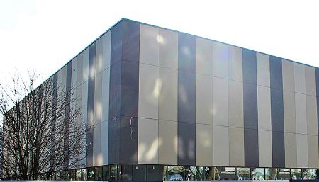 Pływalnia i hala sportowa przy CEZiT