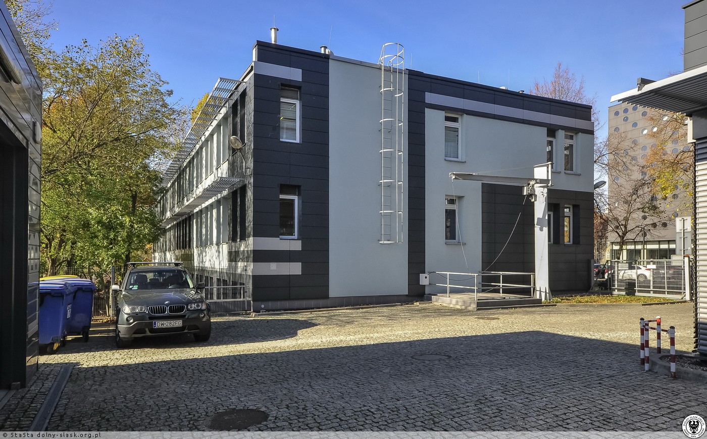 Sterowanie VAV - Politechnika Wrocławska budynek H6